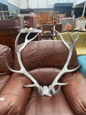 Lot 5140 - Pair of silver coloured wall mounted antlers