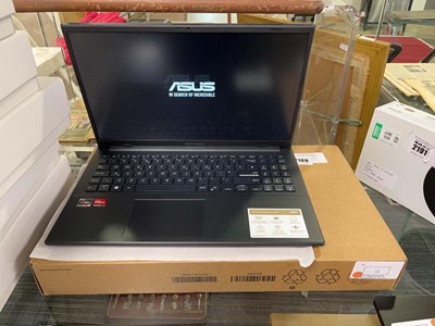 Lot 2189 - Asus Vivo Book laptop E1504F with AMD R5-7520U...