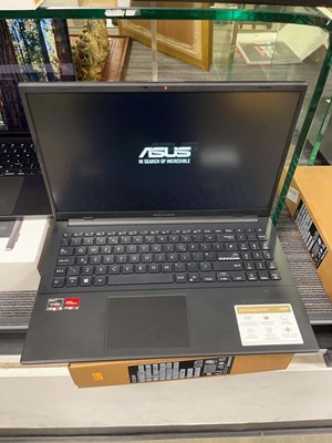 Lot 2190 - Boxed Asus Vivo Book E1504F with AMD R5-7520U...