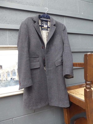 Lot 5268 - White Stuff Gentleman's Relish coat size small