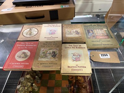 Lot 2204 - Selection of vintage Beatrix Potter books, The...