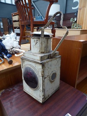 Lot 5281 - Railway lantern