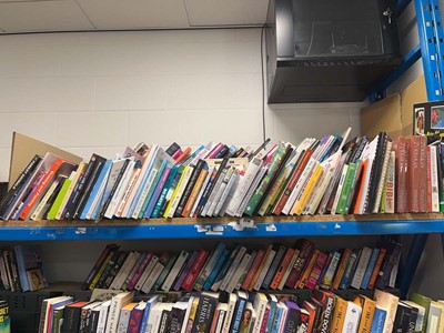 Lot 2210 - Half shelf of non fiction books