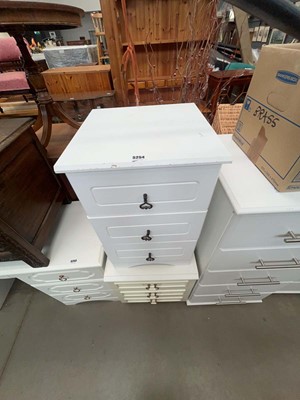 Lot 5254 - 2 white chest of drawers, plus 2 white bedside...