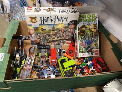 Lot 2224 - Selection of various Lego items and sets