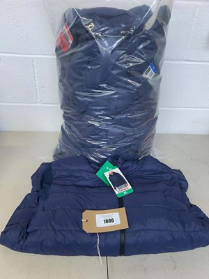 Lot 1800 - Approx. 9 men's 32 degrees heat jackets