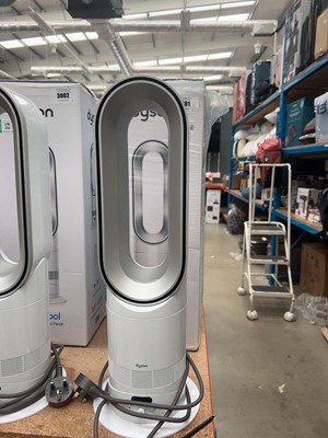 Lot 3001 - Dyson Hot and Cool remote link pre-heat fan...