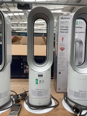 Lot 3005 - Unboxed Dyson Hot and Cool AM09 tower fan