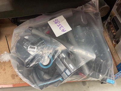 Lot 3065 - Bag of various hoover parts and attachments