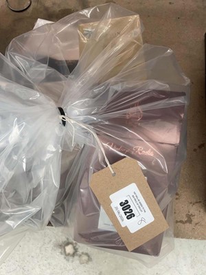 Lot 3026 - Bag containing 8 various fragrances to include...