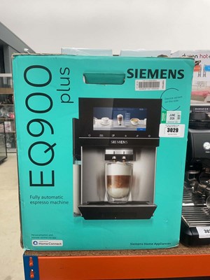 Lot 3029 - Siemens EQ900 Plus fully automatic espresso...