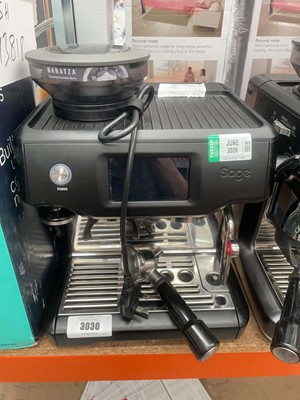 Lot 3030 - Unboxed Sage barista touch coffee machine