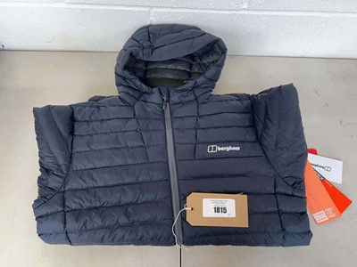 Lot 1815 - Berghaus hooded 'vaskye' jacket size M