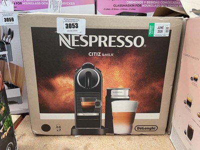 Lot 3053 - 1 Nespresso Delonghi coffee machine