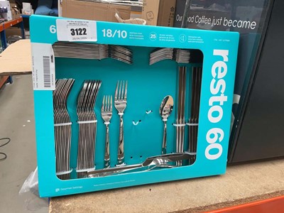 Lot 3122 - Restro cutlery set