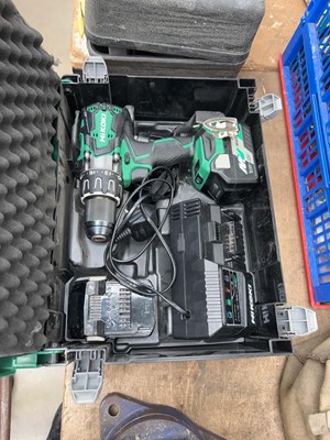 Lot 4505 - HiKOKI 18v cordless drill with 3 batteries and...