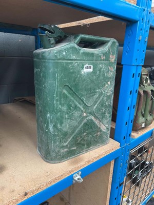Lot 4586 - Single jerry can