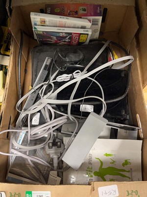 Lot 2277 - Box containing Nintendo Wii, games and...