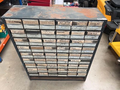 Lot 4514 - Multi-drawer garage cabinet