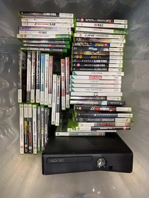 Lot 2282 - Xbox 360 along with various games
