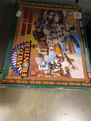 Lot 2287 - Wild Frontier playset