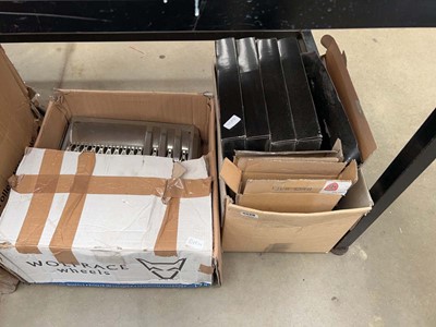 Lot 4520 - 2 boxes containing car parts