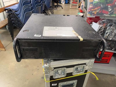 Lot 2293 - Empty music mixer case