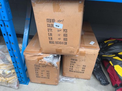 Lot 4618 - Three large boxes containing 300 items each or...