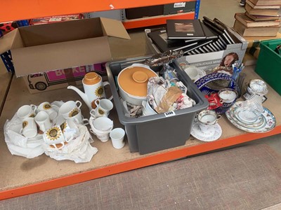 Lot 5380 - Group of ceramics including Meakin, Noritake,...