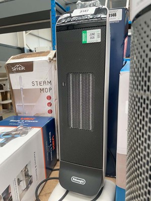 Lot 3147 - Delonghi ceramic fan heater