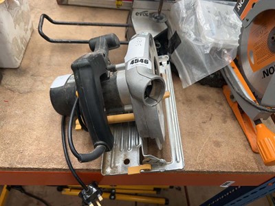 Lot 4546 - 240v direct power circular saw