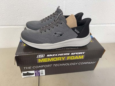 Lot 1847 - Boxed pair of Skechers hands free swift fit...