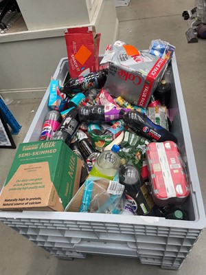 Lot 3180 - Box of mixed food and drinks - box not included