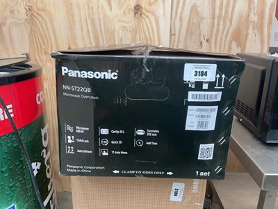 Lot 3184 - Panasonic microwave