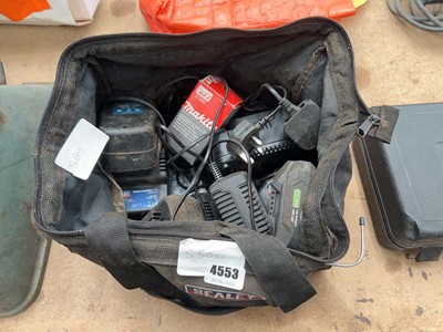 Lot 4553 - Sealey carry bag containing assorted cordless...