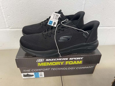 Lot 1848 - Boxed pair of Skechers hands free swift fit...