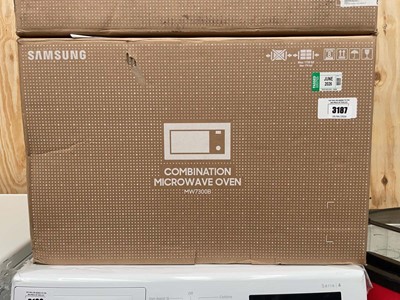 Lot 3187 - Samsung combination microwave oven