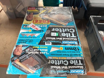 Lot 4563 - Boxed Plasplugs tile cutter