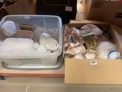 Lot 5467 - 2 boxes containing decorative ceramics,...