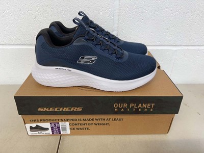 Lot 1855 - Boxed pair of Skechers skech-lite air-cooled...