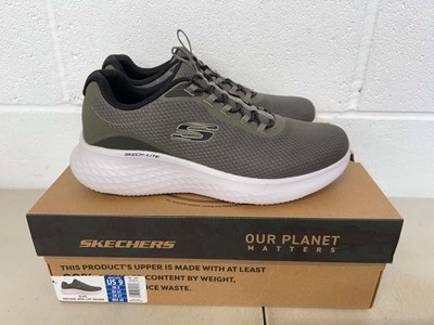 Lot 1858 - Boxed pair of Skechers skech-lite air-cooled...