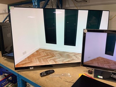 Lot 2346 - LG OLED 55" TV model OLED55E9PLA with stand...