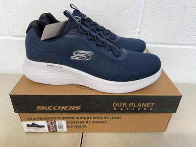 Lot 1860 - Boxed pair of Skechers skech-lite air-cooled...