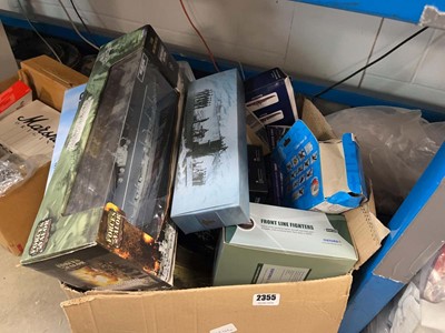 Lot 2355 - Box of armed forces vehicles and figures