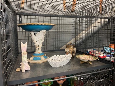 Lot 5498 - Cage containing satsuma ware, potpourri,...
