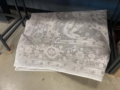 Lot 5501 - Large grey carpet