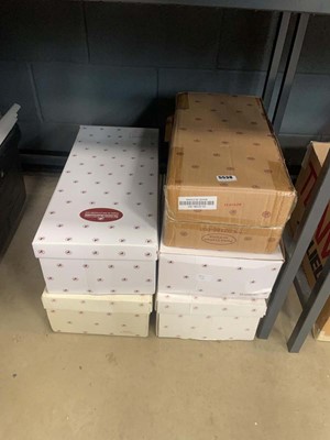 Lot 5538 - 5 boxes of collectable dolls by Ashton Drake...