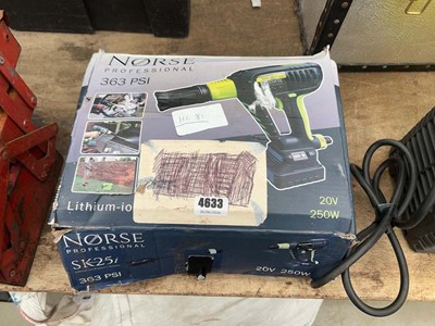 Lot 4633 - Boxed Norse Professional hand held cordless...
