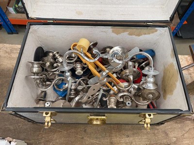 Lot 4635 - Box of candle sconces