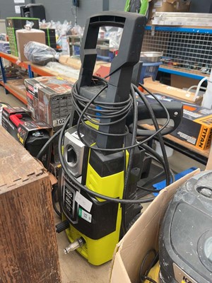 Lot 4643 - Ryobi 1800W pressure washer with lance